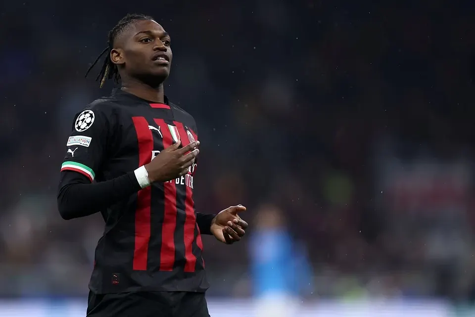 Rafael Leao rozważa transfer z AC Milan