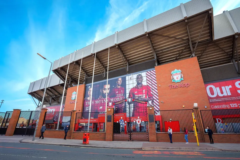 Liverpool myśli o Jarrodzie Bowenie - transfery