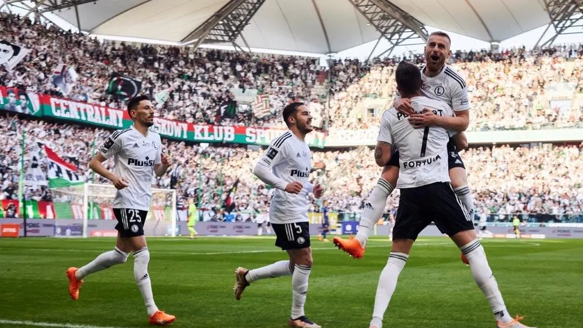 Legia triumfuje w Gdańsku, Lechia walczy o utrzymanie