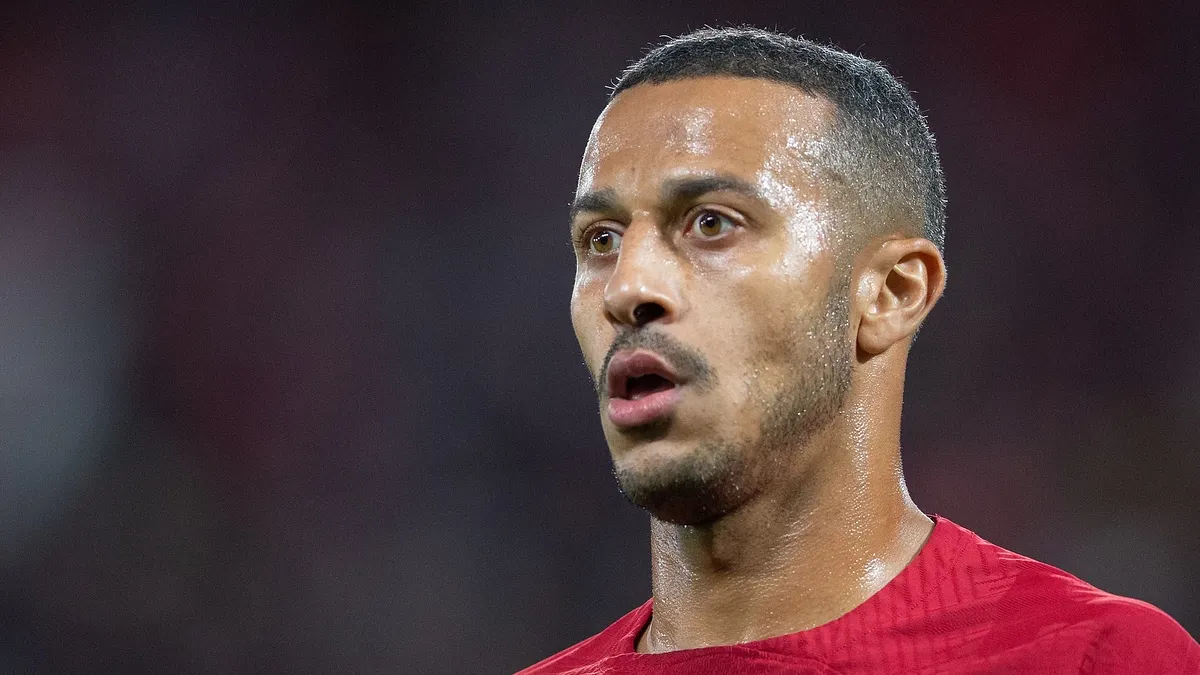 Thiago Alcantara opuszcza sztab FC Barcelony