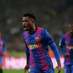 Barcelona opóźnia transfer Ansu Fatiego