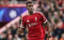 Rekordowy transfer Isaka — Liverpool i kosztowne wyzwania