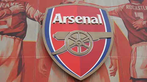 PSG odprawione z kwitkiem: Saliba zostaje w Arsenalu