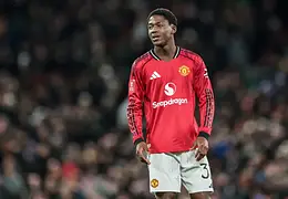 Kobbie Mainoo mógł trafić do Napoli. Michael Carrick podjął kluczową decyzję