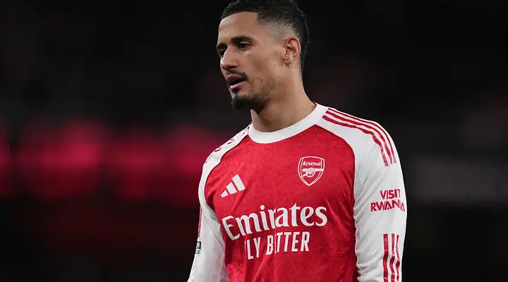 William Saliba błyszczy w Arsenalu, ale ma problemy w reprezentacji