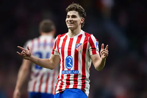 FIFA zmienia przepisy po sprawie Álvareza. Wielkie klauzule pod kontrolą