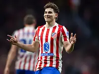 Atlético miało udzielić zgody na rozmowy Álvareza z Barceloną, mimo oficjalnego stanowiska klubu