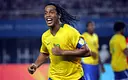 Ronaldinho wzmacnia Ravenna jako gracz i akcjonariusz