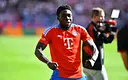 Manchester United celuje w Daviesa, Bayern rozważa transfer