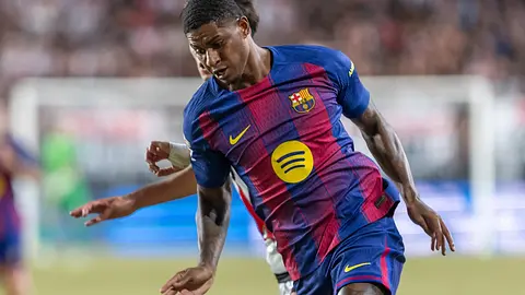 Rashford opuszcza Barcelonę: Emocjonalne pożegnanie z klubem