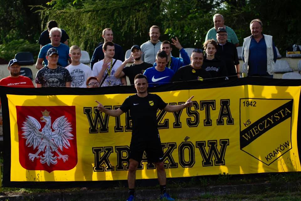 11:0 Wieczystej Kraków w Pucharze Polski. Cztery gole Peszki, hattrick Majewskiego (Wideo)