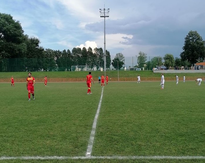 Rzuty karne zadecydowały o wyniku meczu 1/2 Finału Pucharu Polski na szczeblu Małopolskiego Związku Piłki Nożnej