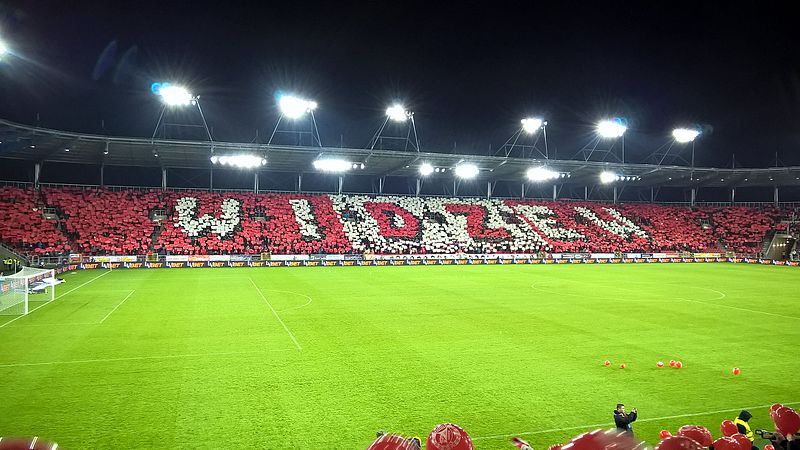 Jak Widzew Łódź dostał się rzutem na taśmę do I ligi?