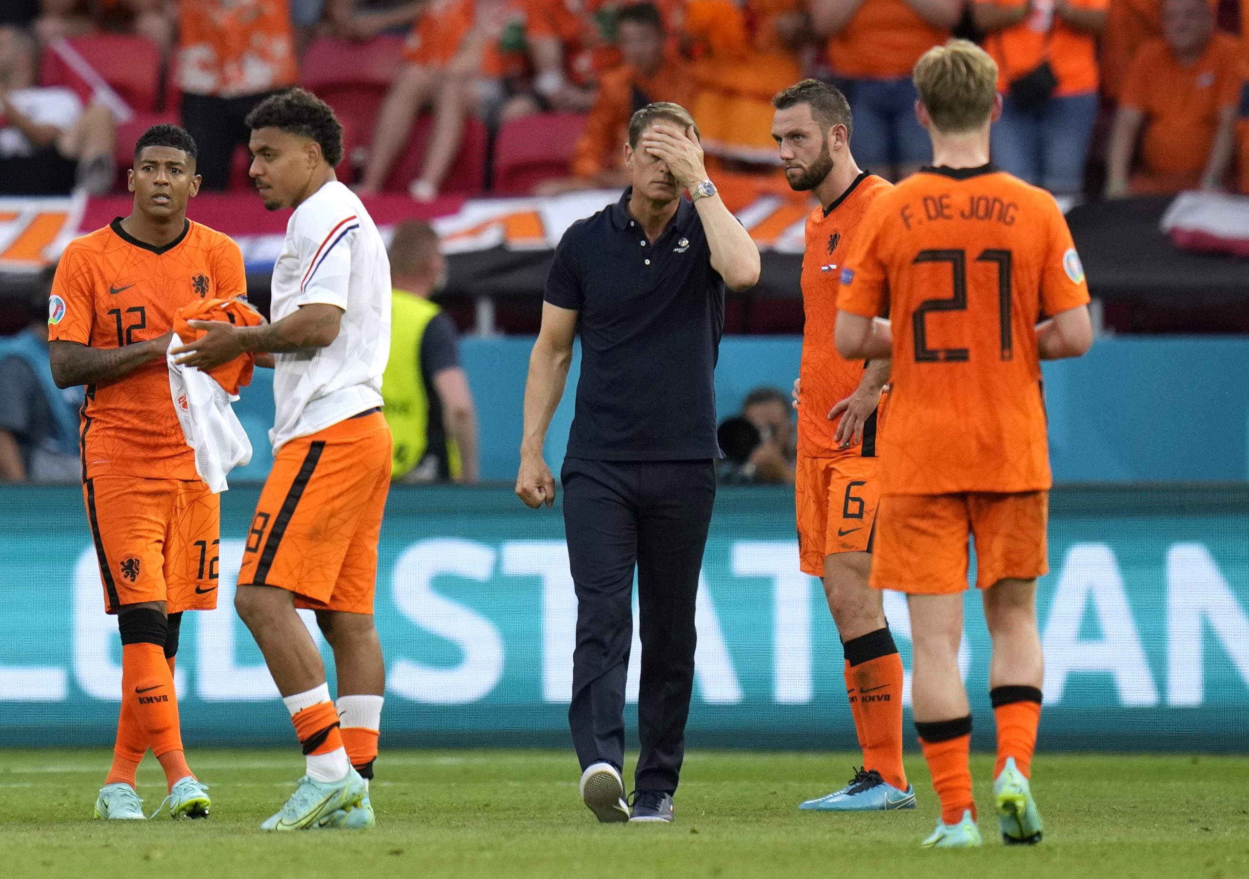 Selekcjoner reprezentacji Holandii zrezygnował ze stanowiska